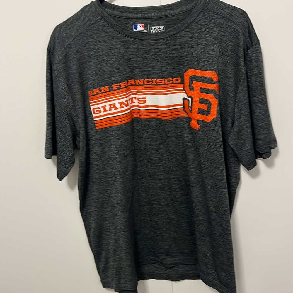 San Francisco giants tshirt